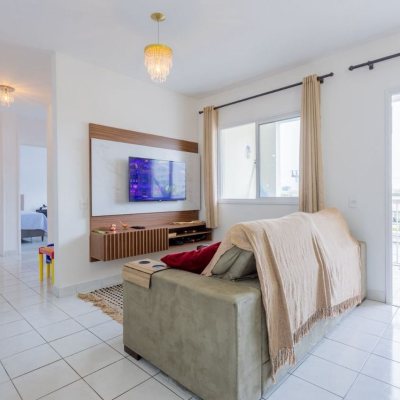 Apartamentos com 86m², 3 quartos (sendo 1 suíte), 1 garagem, no bairro Capoeiras em Florianópolis
