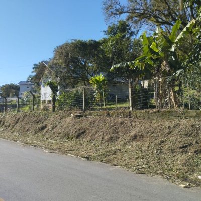 Terrenos Residenciais com 1061m², no bairro Ratones em Florianópolis