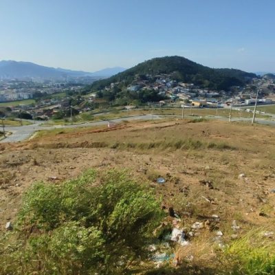 Terrenos Residenciais com 467m², no bairro Jardim Janaina em Biguaçu