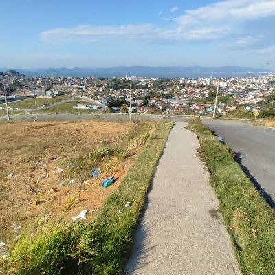Terrenos Residenciais com 467m², no bairro Jardim Janaina em Biguaçu