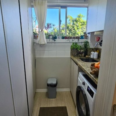 Apartamentos com 58m², 2 quartos, 1 garagem, no bairro Estreito em Florianópolis
