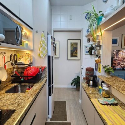 Apartamentos com 58m², 2 quartos, 1 garagem, no bairro Estreito em Florianópolis