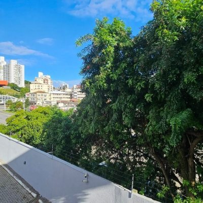 Apartamentos com 58m², 2 quartos, 1 garagem, no bairro Estreito em Florianópolis