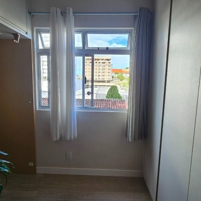 Apartamentos com 58m², 2 quartos, 1 garagem, no bairro Estreito em Florianópolis