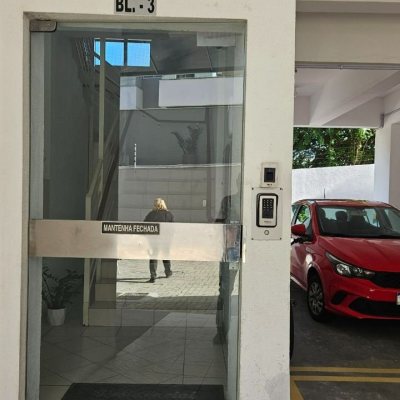 Apartamentos com 58m², 2 quartos, 1 garagem, no bairro Estreito em Florianópolis