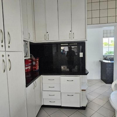 Apartamentos com 58m², 2 quartos, 1 garagem, no bairro Estreito em Florianópolis