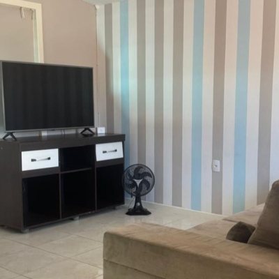 Casa Residencial com 215m², 4 quartos (sendo 1 suíte), 2 garagens, no bairro Campeche em Florianópolis