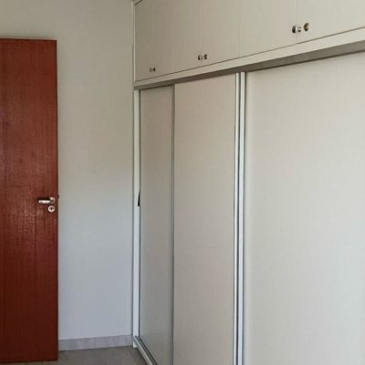 Casa Residencial com 88m², 2 quartos, 2 garagens, no bairro Rio Tavares em Florianópolis