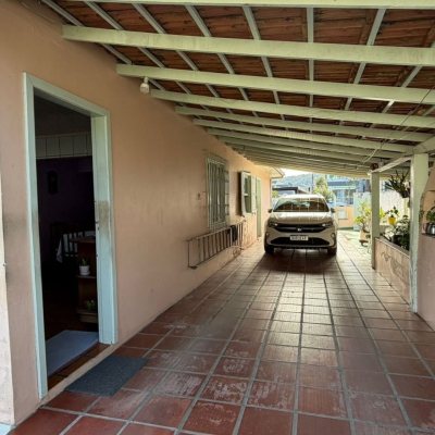 Terreno Comercial/Residencial com 707m², no bairro Cachoeira Do Bom Jesus em Florianópolis