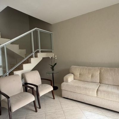 Terreno Comercial/Residencial com 707m², no bairro Cachoeira Do Bom Jesus em Florianópolis