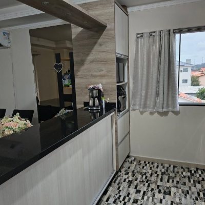 Cobertura com 103m², 3 quartos (sendo 1 suíte), 1 garagem, no bairro Ingleses do Rio Vermelho em Florianópolis