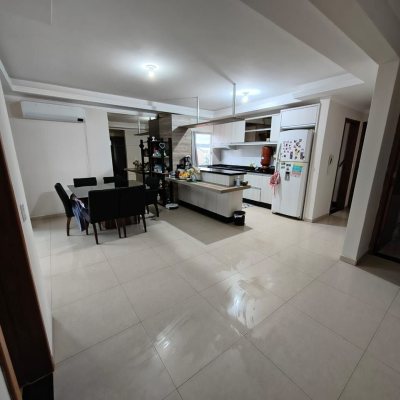 Cobertura com 103m², 3 quartos (sendo 1 suíte), 1 garagem, no bairro Ingleses do Rio Vermelho em Florianópolis