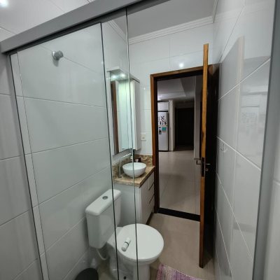 Cobertura com 103m², 3 quartos (sendo 1 suíte), 1 garagem, no bairro Ingleses do Rio Vermelho em Florianópolis