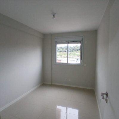 Apartamentos com 79m², 2 quartos (sendo 1 suíte), 1 garagem, no bairro Praia Comprida em São José