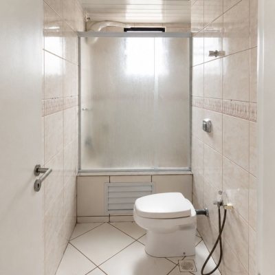Apartamentos com 110m², 3 quartos (sendo 1 suíte), 1 garagem, no bairro Kobrasol em São José
