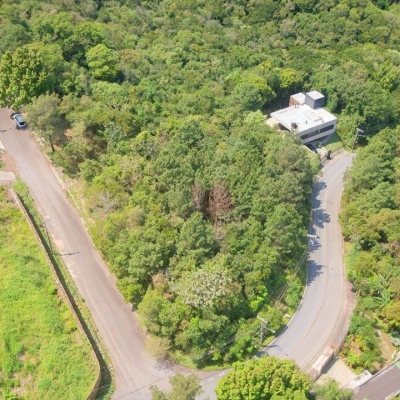 Terrenos Residenciais com 1910m², no bairro João Paulo em Florianópolis