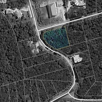 Terrenos Residenciais com 1910m², no bairro João Paulo em Florianópolis