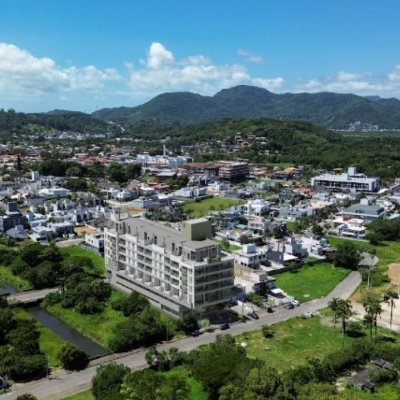 Apartamentos com 33m², 1 quarto, no bairro Cachoeira Do Bom Jesus em Florianópolis