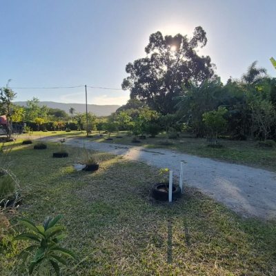 Terrenos Residenciais com 7200m², no bairro Ratones em Florianópolis