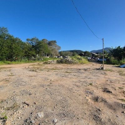 Terrenos Residenciais com 7200m², no bairro Ratones em Florianópolis
