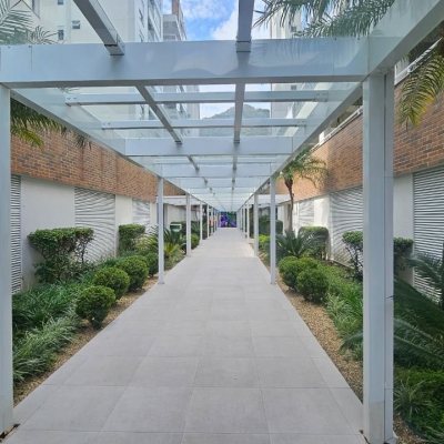 Apartamentos com 72m², 2 quartos (sendo 1 suíte), 1 garagem, no bairro Saco Grande em Florianópolis
