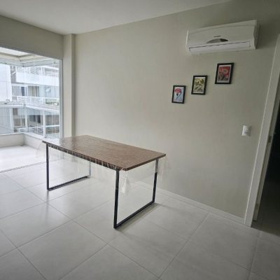 Apartamentos com 72m², 2 quartos (sendo 1 suíte), 1 garagem, no bairro Saco Grande em Florianópolis