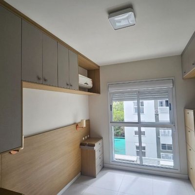 Apartamentos com 72m², 2 quartos (sendo 1 suíte), 1 garagem, no bairro Saco Grande em Florianópolis
