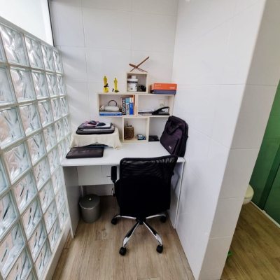 Casa Residencial com 142m², 4 quartos (sendo 1 suíte), 2 garagens, no bairro Balneário em Florianópolis