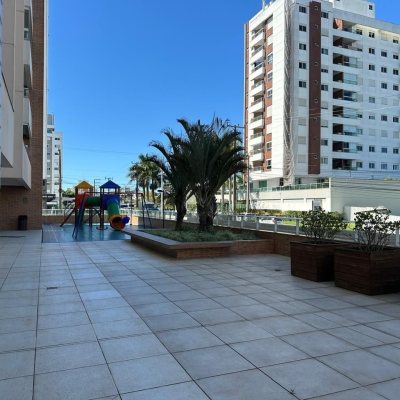 Apartamentos com 94m², 3 quartos (sendo 1 suíte), 2 garagens, no bairro Jardim Atlântico em Florianópolis