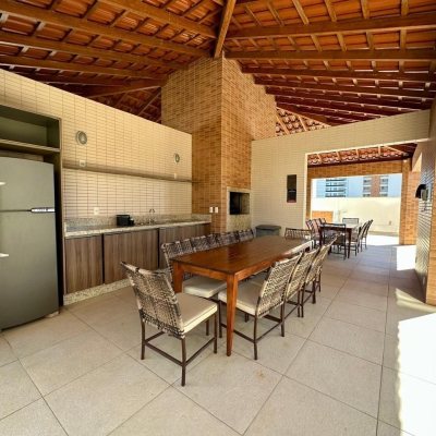 Apartamentos com 94m², 3 quartos (sendo 1 suíte), 2 garagens, no bairro Jardim Atlântico em Florianópolis