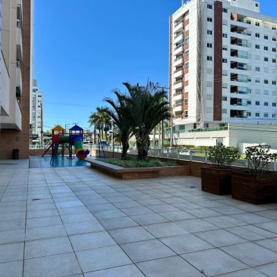Apartamentos com 94m², 3 quartos (sendo 1 suíte), 2 garagens, no bairro Jardim Atlântico em Florianópolis