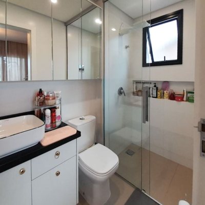 Casa Residencial com 123m², 3 quartos (sendo 1 suíte), 2 garagens, no bairro Campeche em Florianópolis