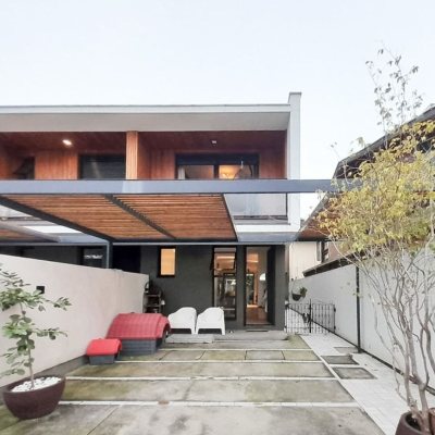 Casa Residencial com 123m², 3 quartos (sendo 1 suíte), 2 garagens, no bairro Campeche em Florianópolis