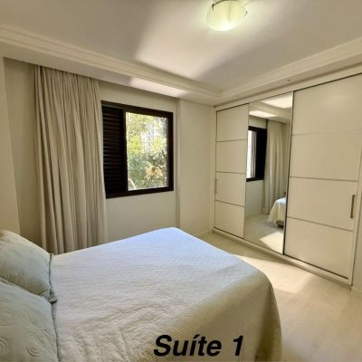 Apartamentos com 144m², 3 quartos (sendo 2 suítes), 1 garagem, no bairro Centro em Florianópolis