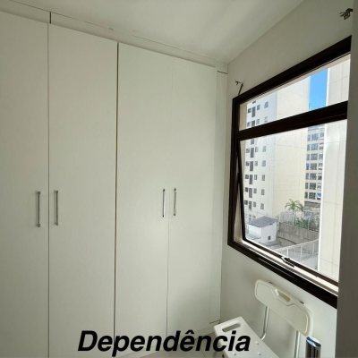 Apartamentos com 144m², 3 quartos (sendo 2 suítes), 1 garagem, no bairro Centro em Florianópolis