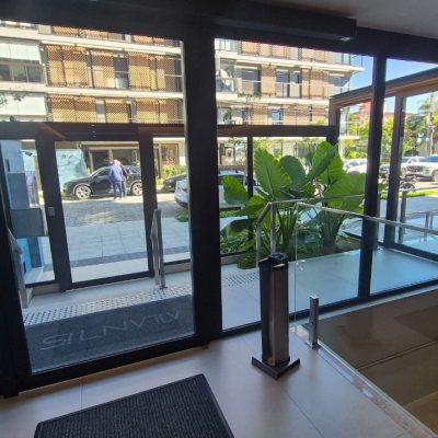 Apartamentos com 130m², 3 quartos (sendo 1 suíte), 2 garagens, no bairro Jurerê em Florianópolis