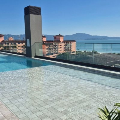 Apartamentos com 130m², 3 quartos (sendo 1 suíte), 2 garagens, no bairro Jurerê em Florianópolis