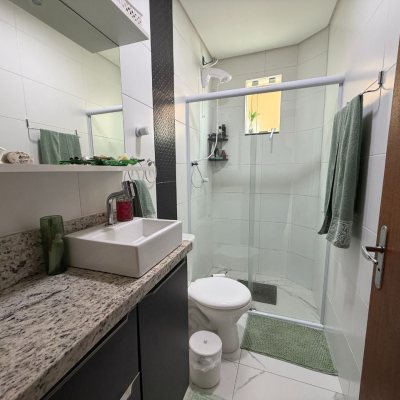 Apartamentos com 61m², 2 quartos (sendo 1 suíte), 1 garagem, no bairro Ingleses do Rio Vermelho em Florianópolis