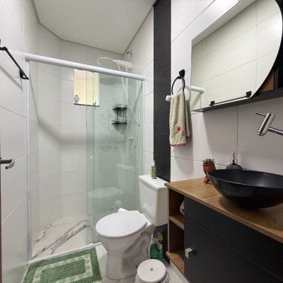 Apartamentos com 61m², 2 quartos (sendo 1 suíte), 1 garagem, no bairro Ingleses do Rio Vermelho em Florianópolis