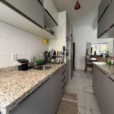 Apartamentos com 61m², 2 quartos (sendo 1 suíte), 1 garagem, no bairro Ingleses do Rio Vermelho em Florianópolis