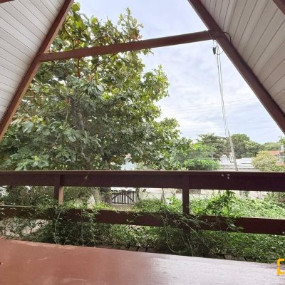 Casa Residencial com 160m², 3 quartos, 2 garagens, no bairro Ingleses do Rio Vermelho em Florianópolis