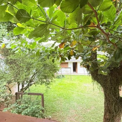 Casa Residencial com 160m², 3 quartos, 2 garagens, no bairro Ingleses do Rio Vermelho em Florianópolis