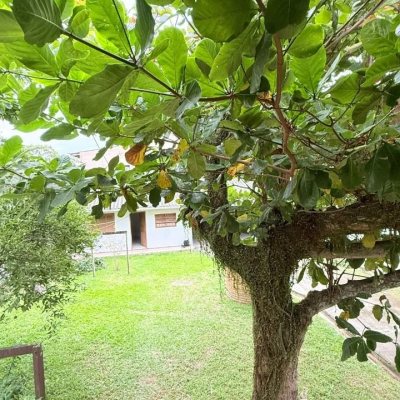 Casa Residencial com 160m², 3 quartos, 2 garagens, no bairro Ingleses do Rio Vermelho em Florianópolis