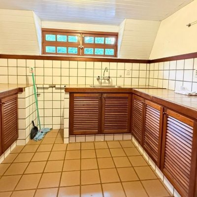 Casa Residencial com 160m², 3 quartos, 2 garagens, no bairro Ingleses do Rio Vermelho em Florianópolis