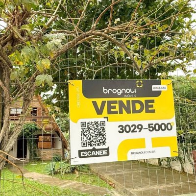Casa Residencial com 160m², 3 quartos, 2 garagens, no bairro Ingleses do Rio Vermelho em Florianópolis