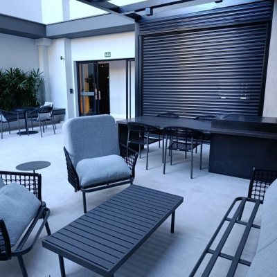 Studio Residencial com 32m², 1 quarto, 1 garagem, no bairro Centro em Florianópolis