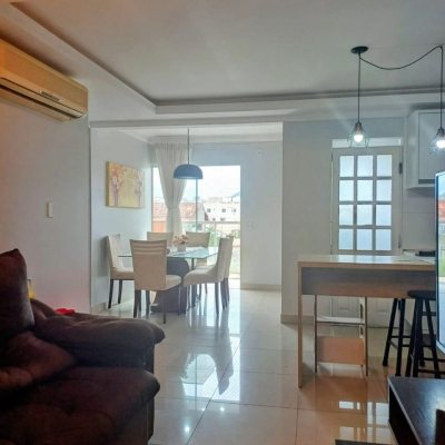 Apartamentos com 120m², 3 quartos (sendo 1 suíte), 2 garagens, no bairro Ingleses do Rio Vermelho em Florianópolis