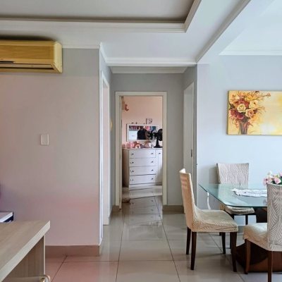 Apartamentos com 120m², 3 quartos (sendo 1 suíte), 2 garagens, no bairro Ingleses do Rio Vermelho em Florianópolis