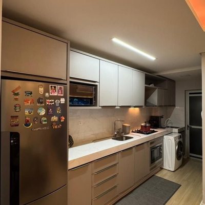 Apartamentos com 56m², 2 quartos, 1 garagem, no bairro Areias em São José