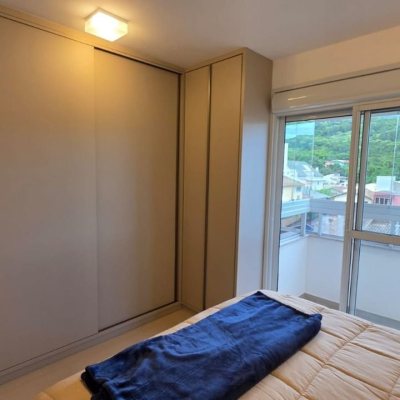 Apartamentos com 79m², 2 quartos (sendo 1 suíte), 2 garagens, no bairro Itacorubi em Florianópolis